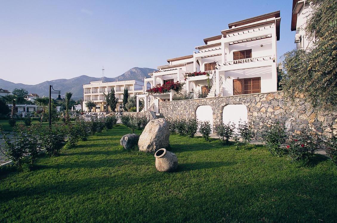 Altinkaya Holiday Resort Kyrenia  Eksteriør billede